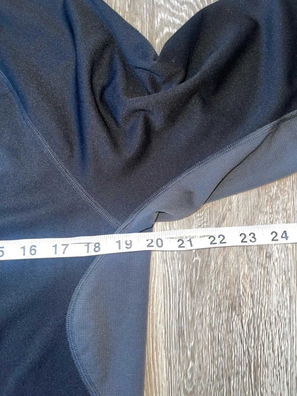 The North Face Black and Gray Long Sleeve Performance Shirt flashdry medium